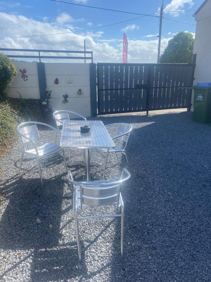 Hotel Racecourse View Listowel Exterior foto